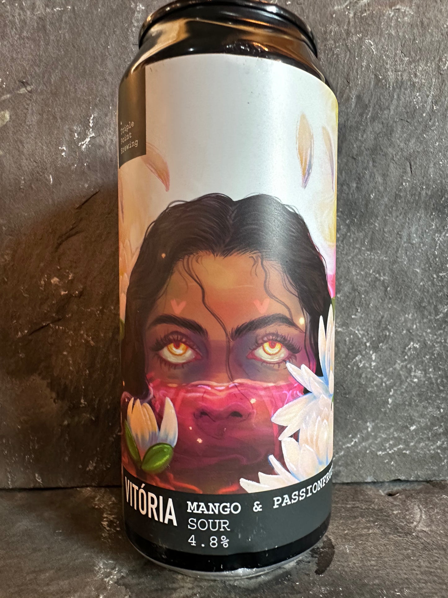 Vitória | Mango & Passionfruit - Triple Point